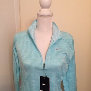 Nike therma sphere element top light blue, small